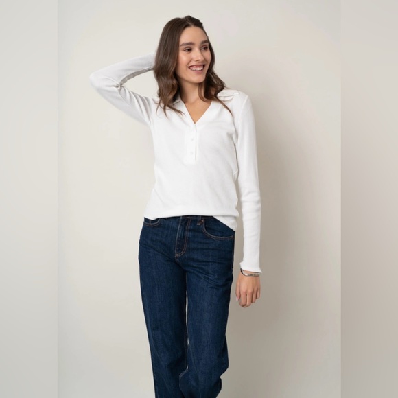 NWT Cyrus Women's Waffle Botton Up Open Collar V-Neck Thermal Top - Medium, Bone - Picture 3 of 10